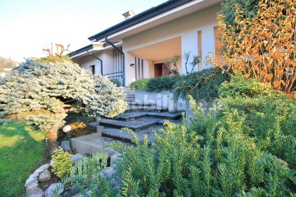 Villa unifamiliare via Giacomo Leopardi 2, Centro, Arzignano