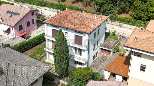 Villa unifamiliare via Masetto 15, Centro, Valdagno