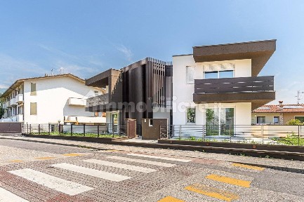 Villa bifamiliare via caussa snc, Centro, Schio
