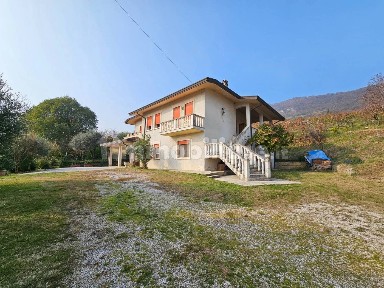 Castegnero, Via Permanigo, 9