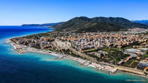 Albenga, Lungomare Doria