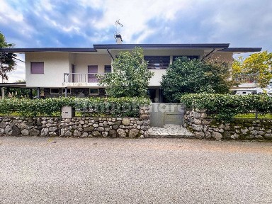 Villa unifamiliare, ottimo stato, 400 m², Centro, Schio