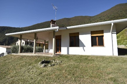 Villa unifamiliare Contrà Castelvecchio, Campese, Bassano del Grappa