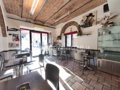Bar in Vendita