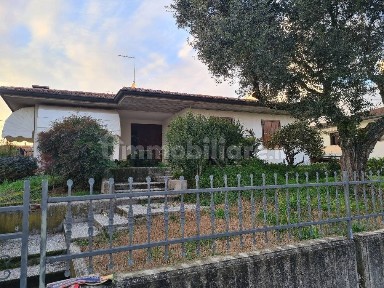 Villa unifamiliare via Matteotti 8, Centro, Bolzano Vicentino