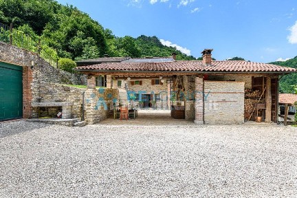 Villa unifamiliare via gollini, Chiampo