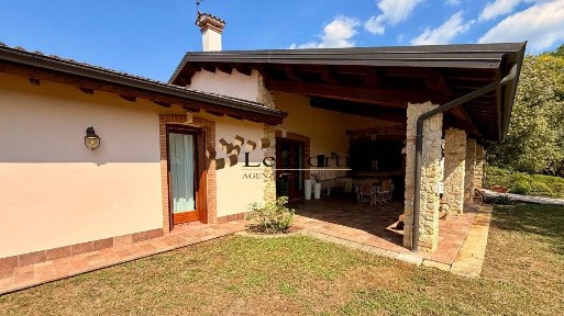Villa unifamiliare, ottimo stato, 374 m², Arcugnano Torri, Arcugnano