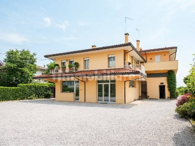 Appartamento in villa via Spin 122, Centro, Romano d'Ezzelino