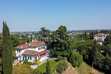 Villa unifamiliare via San Bastiano, Monte Berico, Vicenza