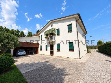 Villa unifamiliare via Roma 1, Centro, Grisignano di Zocco