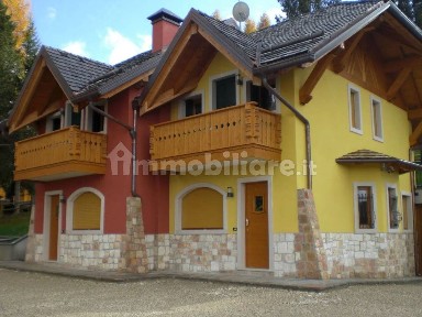 Villa unifamiliare via Sculazzon No Number, Roana