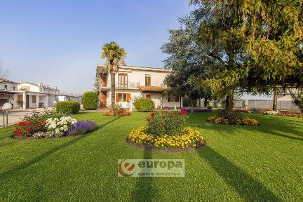 Villa bifamiliare Strada Postumia, Anconetta, Vicenza