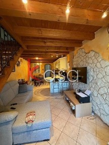 Villa unifamiliare via Costa 78, Centro, Arzignano