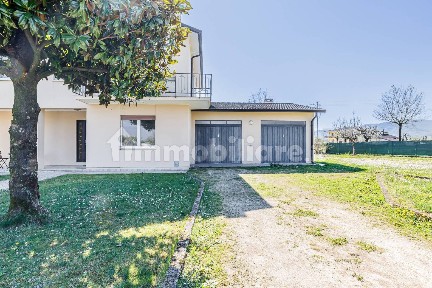 Villa unifamiliare via Monte Pasubio 53, Centro, Marano Vicentino