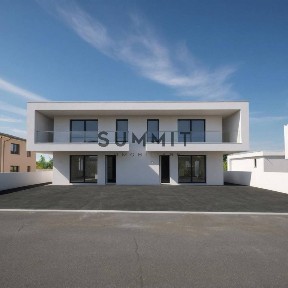 Villa bifamiliare via A. Rossi, Centro, Santorso