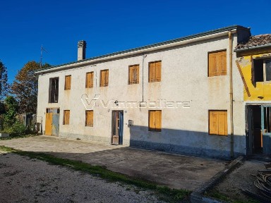 Villa bifamiliare via cagnine di sopra 43, Centro, Noventa Vicentina