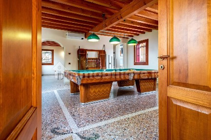 Villa unifamiliare, ottimo stato, 428 m², Alonte