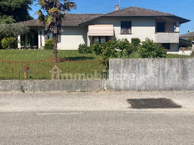 Villa unifamiliare via Enrico Fermi 3, Centro, Grumolo delle Abbadesse