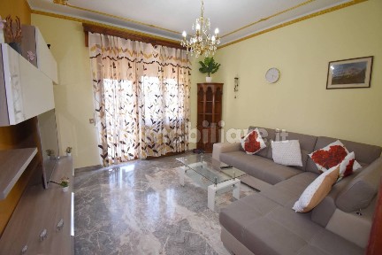 Villa bifamiliare via Faldi, Centro, Chiampo