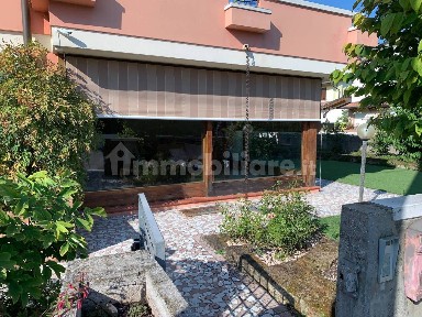 Villa unifamiliare via dei Fanti, Centro, Torri di Quartesolo