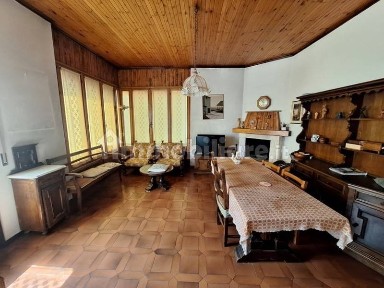 Villa bifamiliare via Neri Bergamino, Centro, Cornedo Vicentino