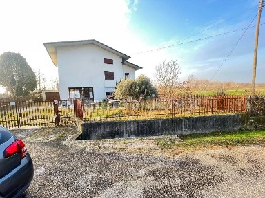 Villa unifamiliare via Marosticana 43, Centro, Dueville