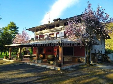 Villa unifamiliare Località Valdicase, Castelgomberto