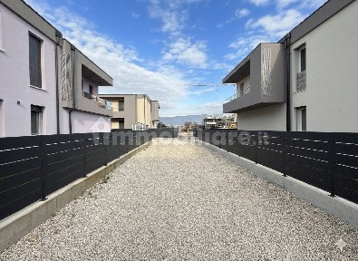 Villa bifamiliare, nuova, 160 m², Rossano Veneto