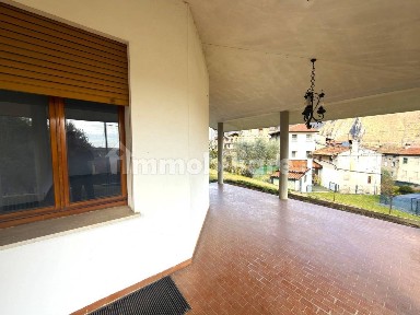 Villa unifamiliare, da ristrutturare, 220 m², Campese, Bassano del Grappa