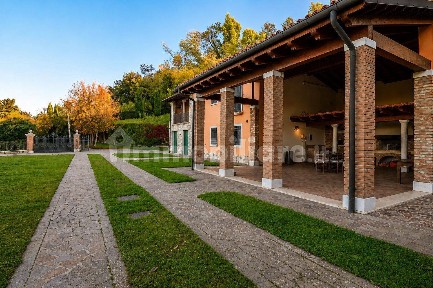 Villa unifamiliare, ottimo stato, 290 m², Centro, Arzignano