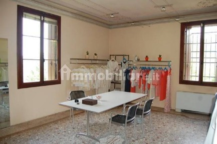 Villa unifamiliare piazzetta Vicariato, Centro, Brendola
