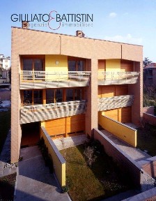 Villa bifamiliare via Gerolamo Egidio di Velo, Sant'Andrea - Araceli, Vicenza