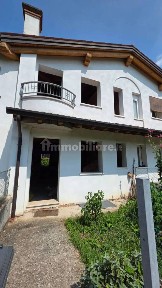Villa unifamiliare 180 m², Centro, Rossano Veneto