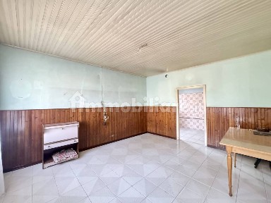 Villa unifamiliare, da ristrutturare, 274 m², Montorso Vicentino