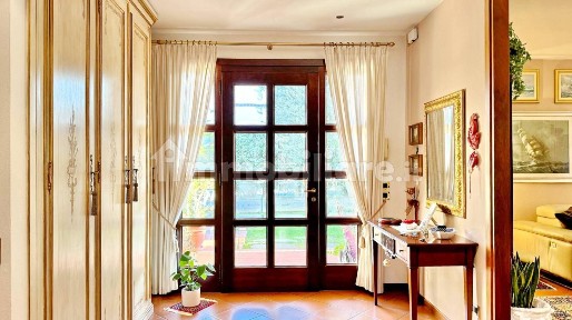 Villa unifamiliare, ottimo stato, 310 m², Cassola
