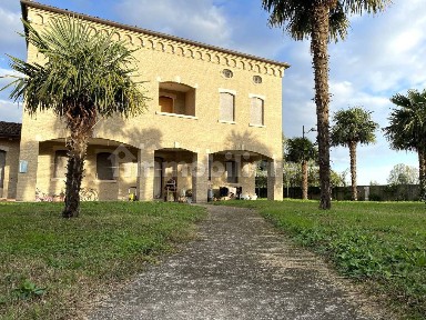 Villa unifamiliare 395 m², Centro, Rosà