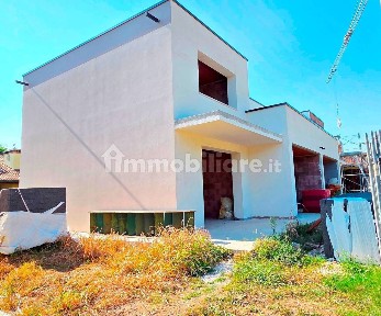 Villa bifamiliare, nuova, 158 m², Centro, Cassola