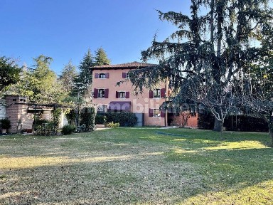 Villa unifamiliare, buono stato, 1000 m², Centro, Bassano del Grappa