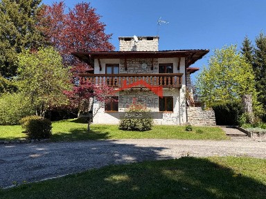 Villa unifamiliare, buono stato, 240 m², Centro, Gallio
