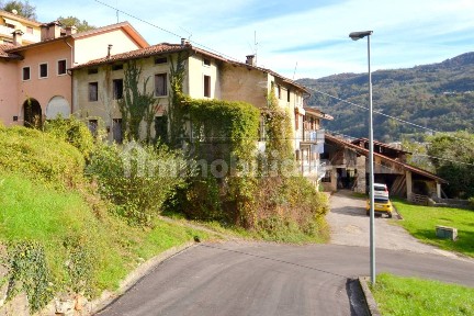 Villa unifamiliare, da ristrutturare, 358 m², Centro, Valdagno