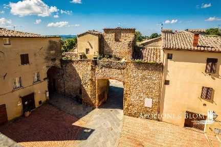 Mansarda ottimo stato, 86 m², Centro, Pienza