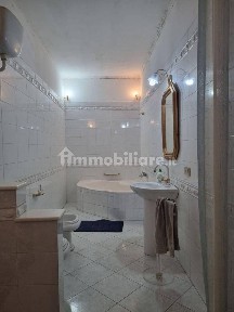 Attico buono stato, 120 m², Colle Bassa, Via Gramsci, Colle di Val d'Elsa