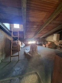 Attico buono stato, 116 m², Colle Bassa, Via Gramsci, Colle di Val d'Elsa