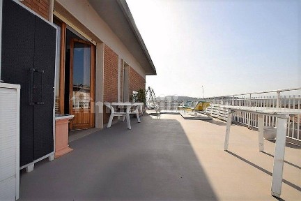 Attico ottimo stato, 90 m², Poggibonsi