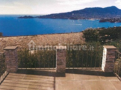 Rustico, da ristrutturare, 120 m², Centro, Zoagli
