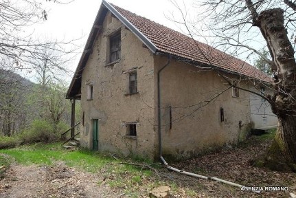Rustico, da ristrutturare, 120 m², Tiglieto