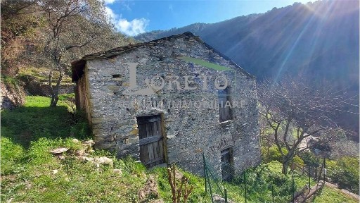 Rustico 138 m², San Maurizio - Montallegro, Rapallo