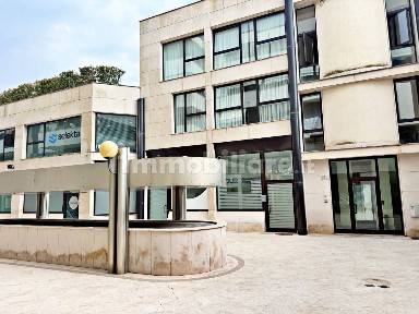 Aversa, Via Armando Diaz, 49
