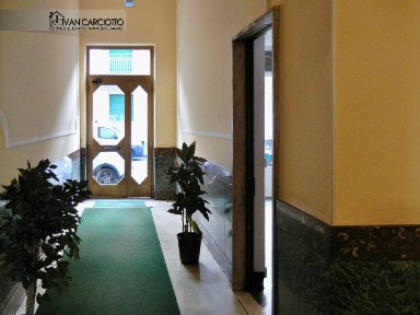Locale commerciale in Affitto