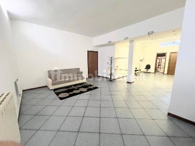 Magazzino - Deposito in Affitto